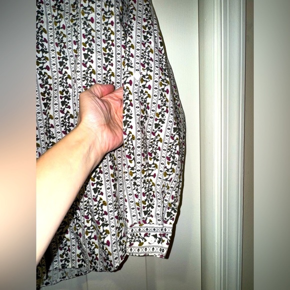 Prides Landing vintage Patterned Button-Up floral Shirt. Size MP. GUC - Picture 3 of 14